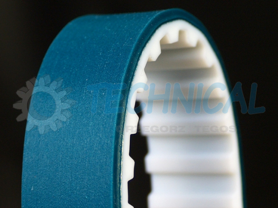 Pas zębaty z pokryciem : PVC blau 